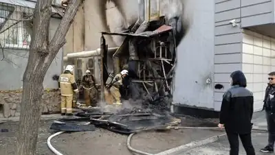 Пресс-служба ДЧС Алматы, фото - Новости Zakon.kz от 03.04.2021 20:09