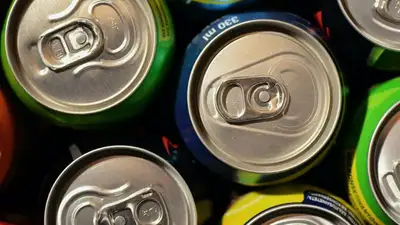 Кровотечение в желудке и тревожность: алматинский врач рассказал о злоупотреблении энергетиками, фото - Новости Zakon.kz от 18.05.2023 16:46