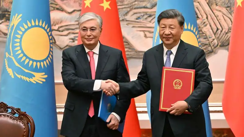 Си Цзиньпин: Китай и Казахстан открыли новую страницу "золотого 30-летия"