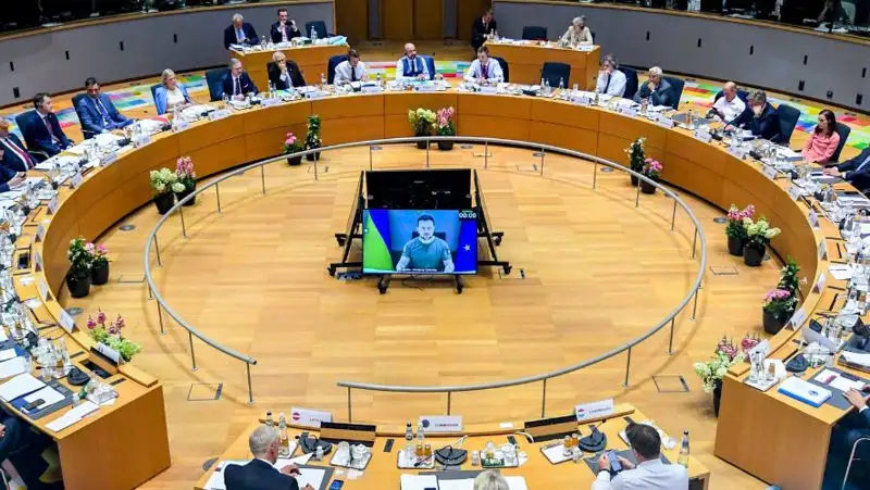 Ситуация в Украине: Эрдоган назвал оружие ЕС "металлоломом", Европа отменяет упрощенный визовый режим с Россией