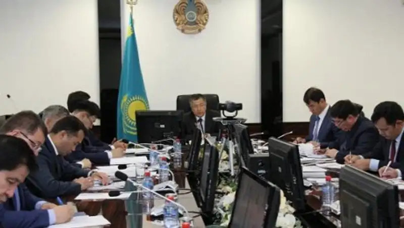 О&#1178;О &#1241;кімдігінде селекторлы&#1179; жиын &#1257;тті