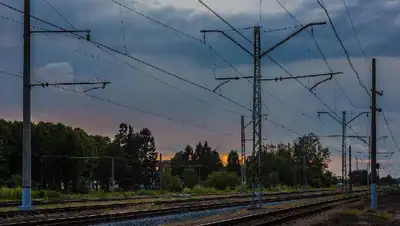 поезд, фото - Новости Zakon.kz от 21.04.2022 19:49