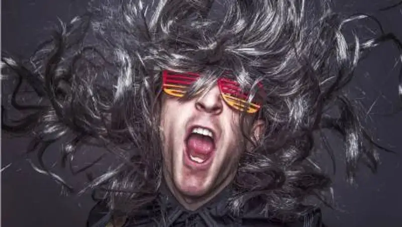 Казахстанцы чаще делают мужской маникюр: Как еще повлиял на нас карантин