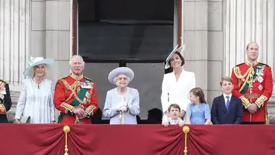 Елизавета II переименование улицы в Нур-Султане, фото - Новости Zakon.kz от 17.06.2022 08:50