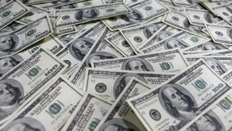 В Узбекистане тракторист, притворяясь врачом, заработал $500 тысяч