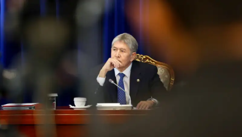 Атамбаев пригрозил голодовкой