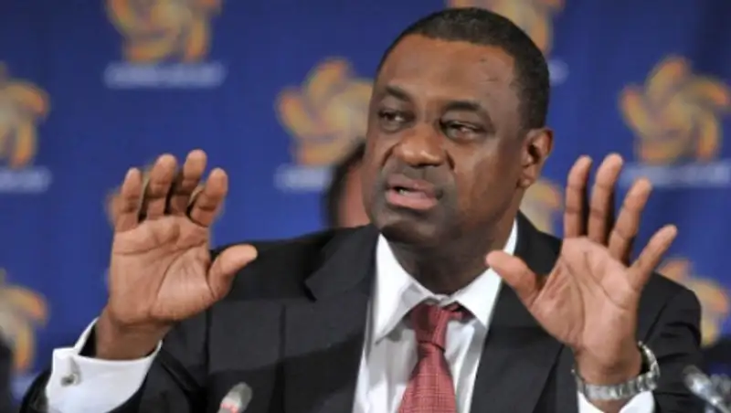 Бывший вице-президент ФИФА выплатил залог автомобилями и часами