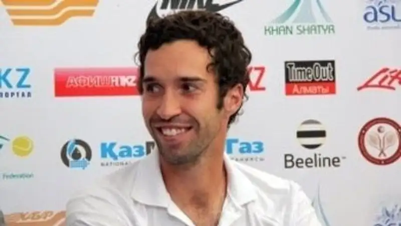 Кукушкин и Недовесов вывели Казахстан в четвертьфинал командного турнира Азиады по теннису