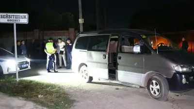 Водитель из Алматинской области не заметил полуторагодовалого ребенка и наехал на него: малыш скончался на месте , фото - Новости Zakon.kz от 07.09.2023 13:33