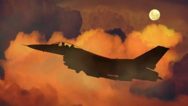 В Пакистане разбился военный самолет