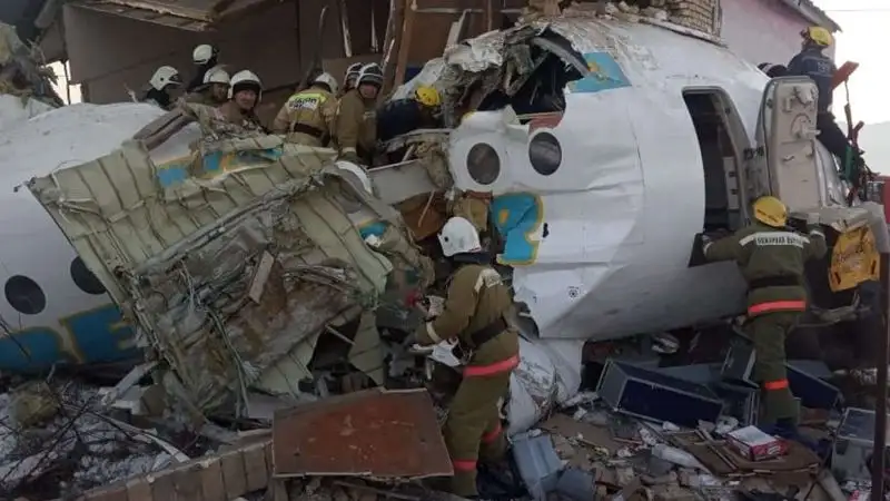 Крушение самолета Bek Air: причины катастрофы не устранены, виновные не наказаны