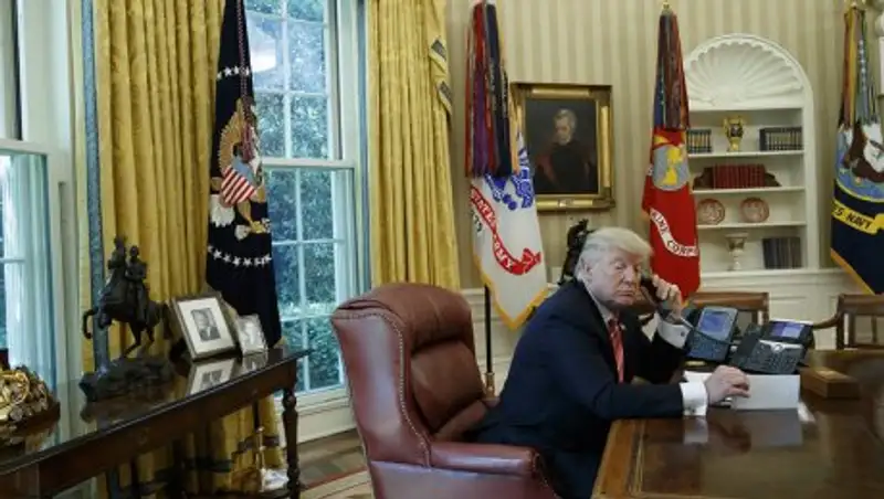 Трамп заявил, что пригласит Путина в Белый дом, когда "настанет нужный момент"