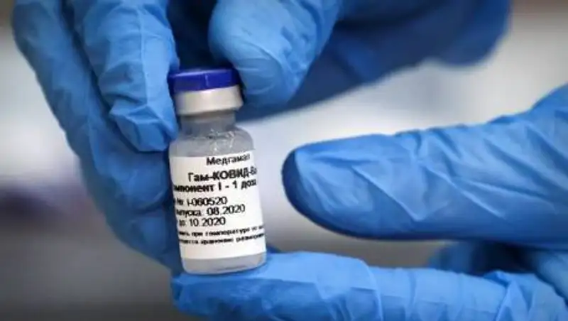 Почему детей до 18 лет не вакцинируют от коронавируса