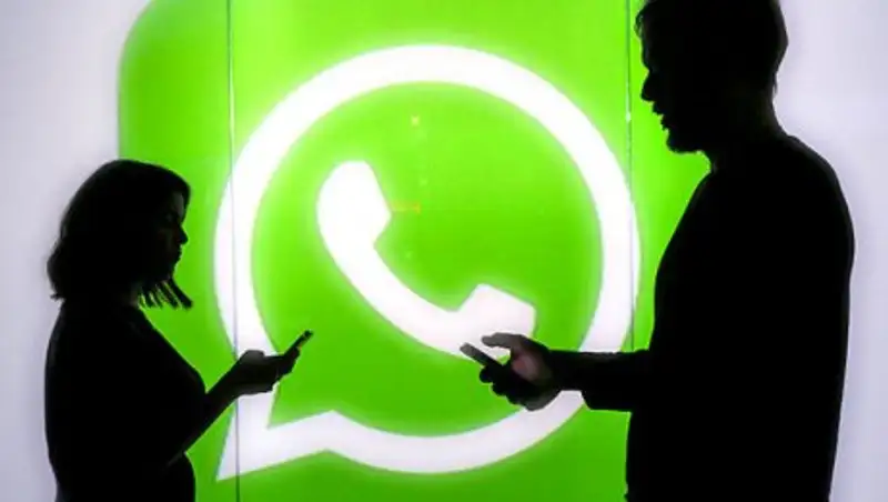 В WhatsApp появилась функция для борьбы с фейками