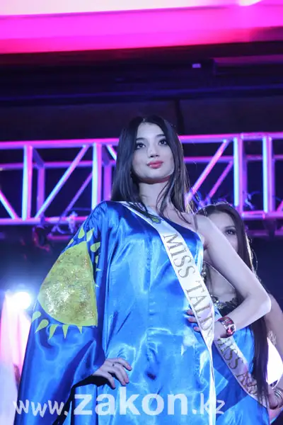 В южной столице выбрали «Мисс Казахстан 2011» (фото), фото - Новости Zakon.kz от 07.12.2011 17:12