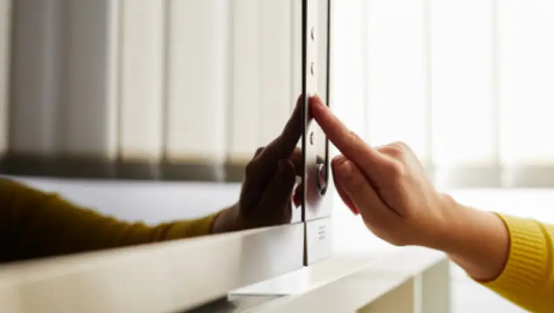 Страшилки наших дней: вызывают ли микроволновки и смартфоны рак