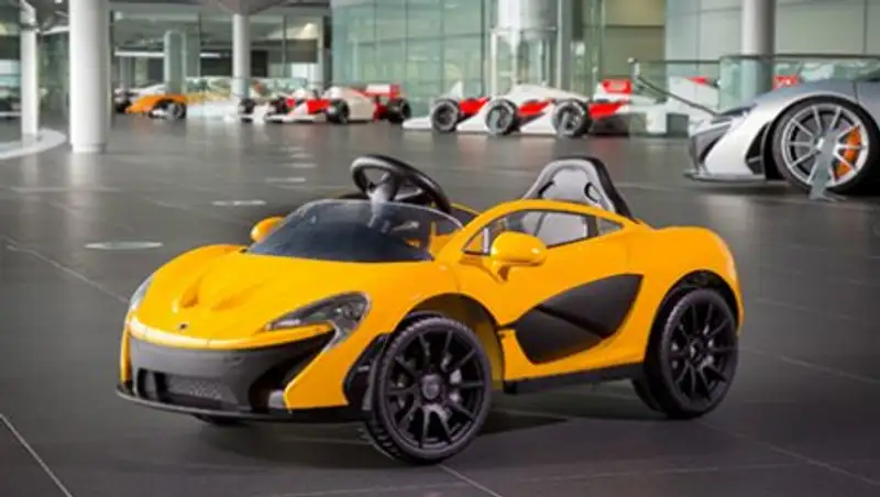 Компания McLaren выпустила детский суперкар