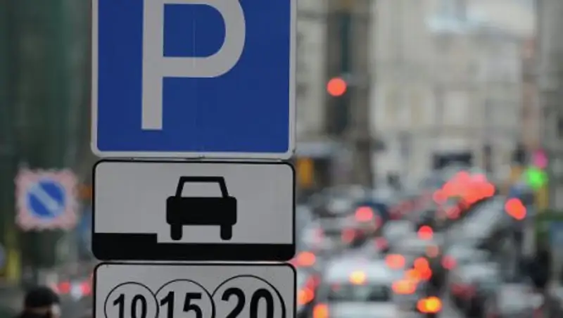 Платные парковки в Астане внедрят в августе-сентябре 2016 года