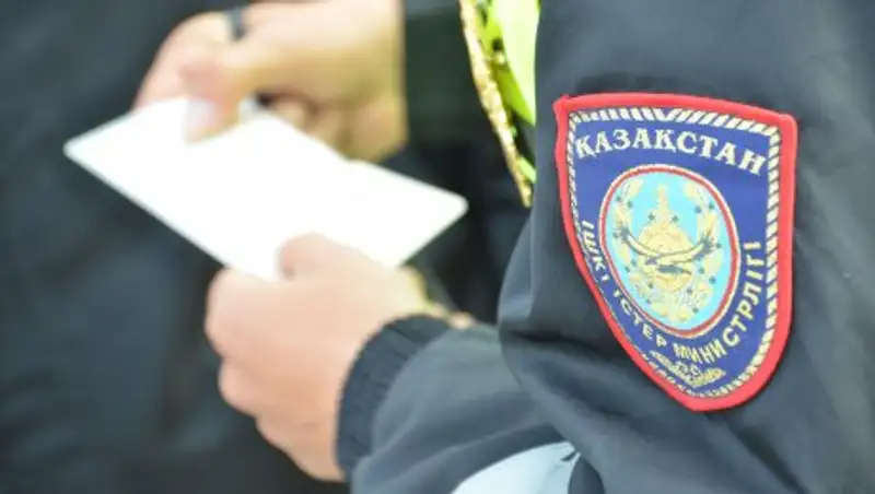 Голый мужчина задержан в городе Кульсары