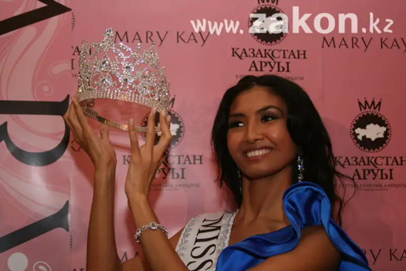 В южной столице выбрали «Мисс Казахстан 2011» (фото), фото - Новости Zakon.kz от 07.12.2011 17:12