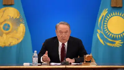 Нурсултан Назарбаев, фото - Новости Zakon.kz от 23.12.2011 03:01