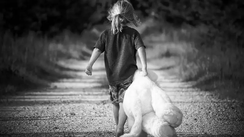 В Усть-Каменогорске обнаружили детей-маугли