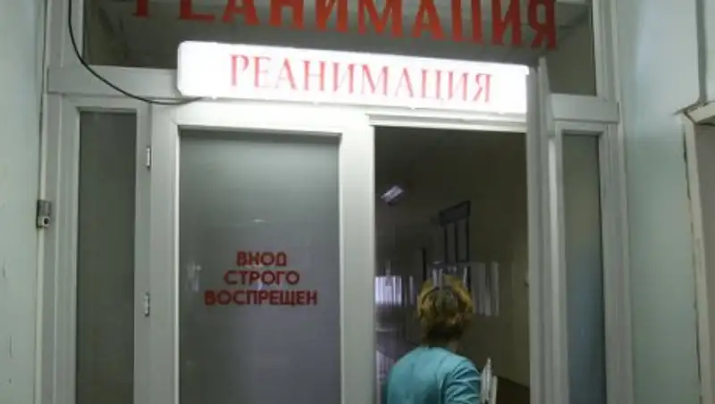 В Актобе умер ребенок, родившийся с 4 ногами