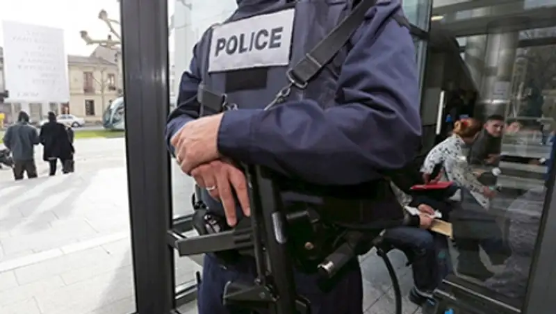 Арестованы четыре исламиста, готовившие новое нападение в Париже