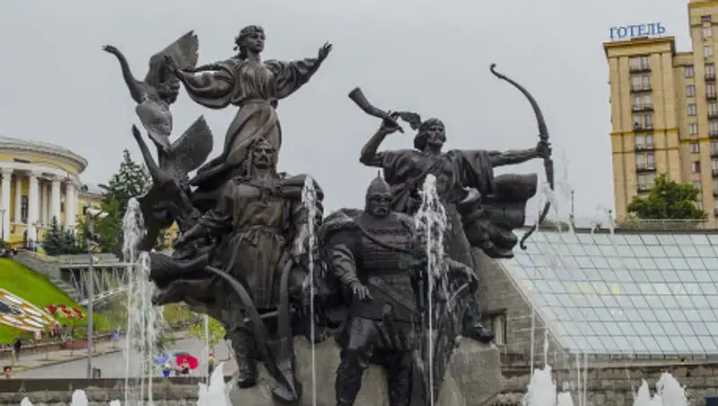 Порошенко призвал не давать россиянам украинского гражданства