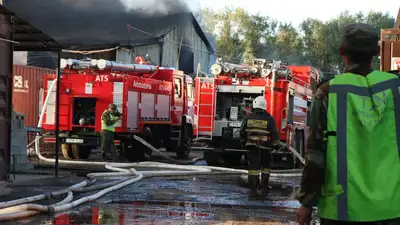 Женщина погибла в горящем доме села ВКО , фото - Новости Zakon.kz от 28.04.2023 04:46