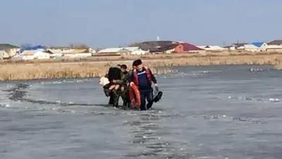 ДЧС Атырауской области, фото - Новости Zakon.kz от 22.03.2018 14:19