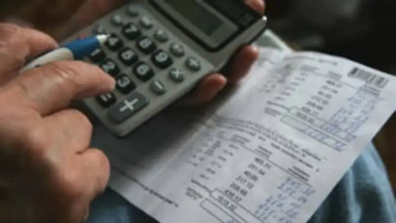 За долг по комуслугам в 500 тыс пустили с молотка квартиру павлодарца