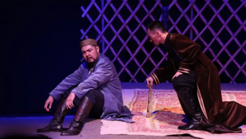 Премьера спектакля "Ногайбай би" прошла в Петропавловске