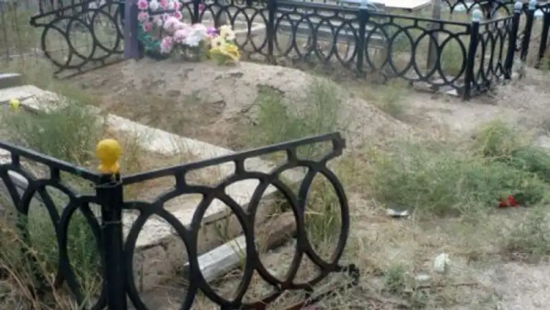 В ВКО поймали кладбищенских вандалов