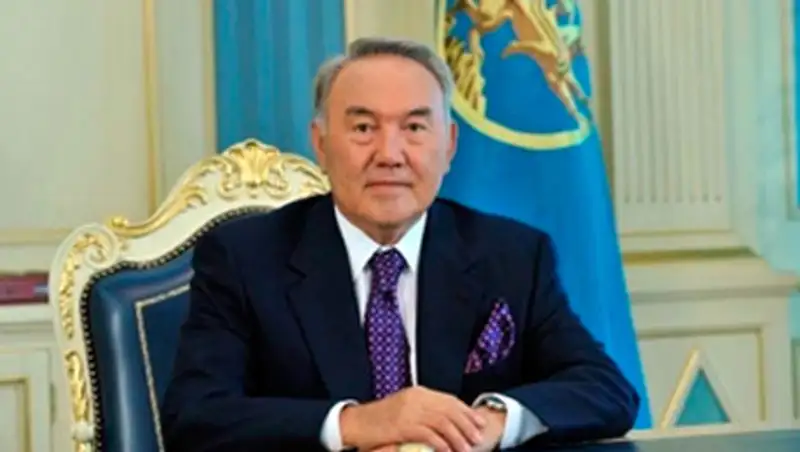 Н.Назарбаева благодарят представители МСБ Алматинской области