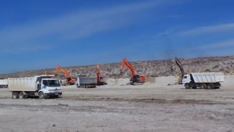 МИР РК: В 2016 году сдадут первую очередь паромного комплекса в порту Курык