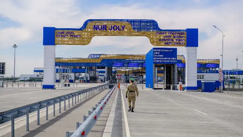 В пункте пропуска на границе с Китаем запускают электронную очередь