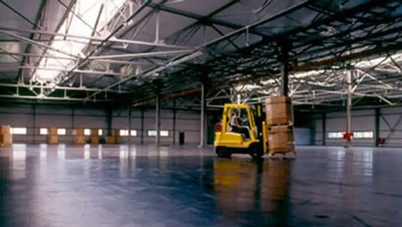 Казахстан планирует строительство складов на побережье Персидского залива и Тихого океана