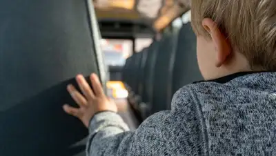 ребенок, автобус, бесплатный проезд , фото - Новости Zakon.kz от 31.05.2022 14:42