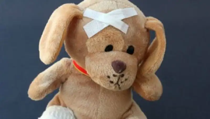 Мальчику зашивали голову после игры в парке развлечений в Актобе