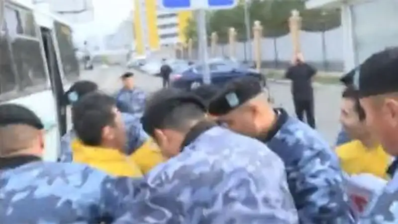 В Астане задержаны активисты «Антигептила»