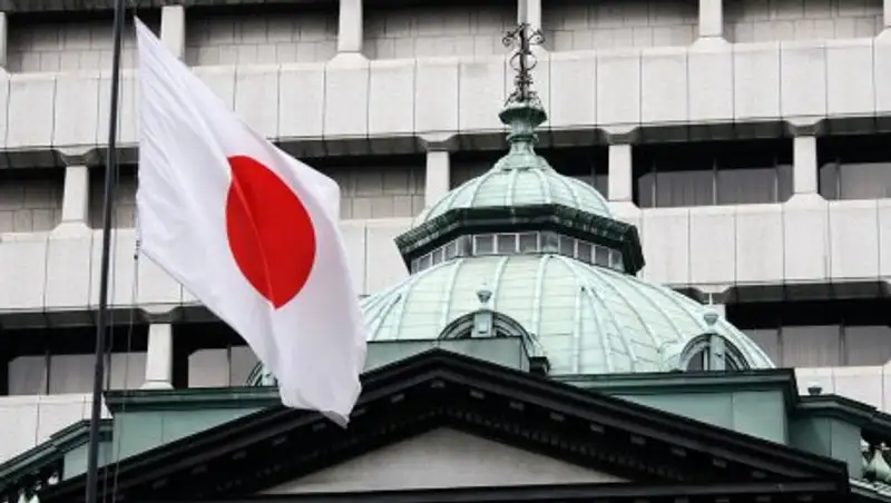 Мощное землетрясение в Японии: Объявлена угроза цунами