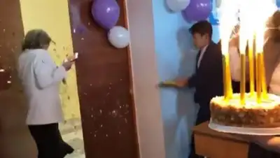 кадр видео, фото - Новости Zakon.kz от 08.10.2019 11:34