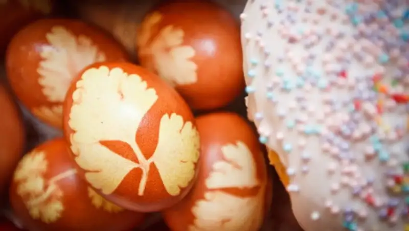 Православных призвали освящать пасхальные куличи дома