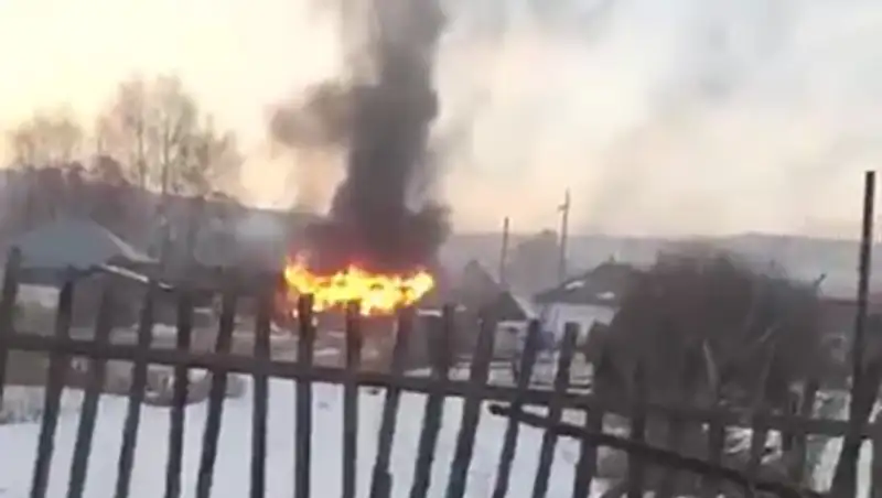 В Усть-Каменогорске сгорел частный дом