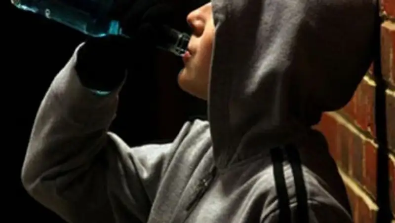 Семиклассник явился на урок в алкогольном опьянении в Карагандинской области