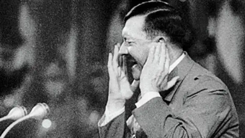 Ученый заявил, что нашел первую автобиографию Адольфа Гитлера