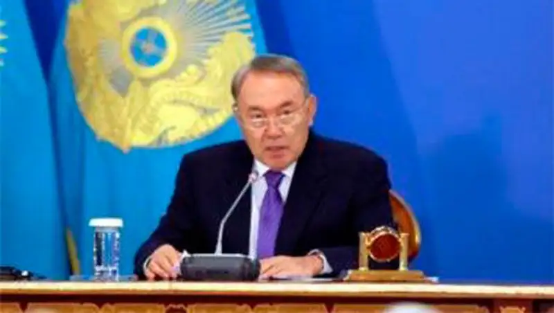 Прохождение любого груза через таможню не должно занимать более трех дней - Назарбаев, фото - Новости Zakon.kz от 14.02.2014 21:13