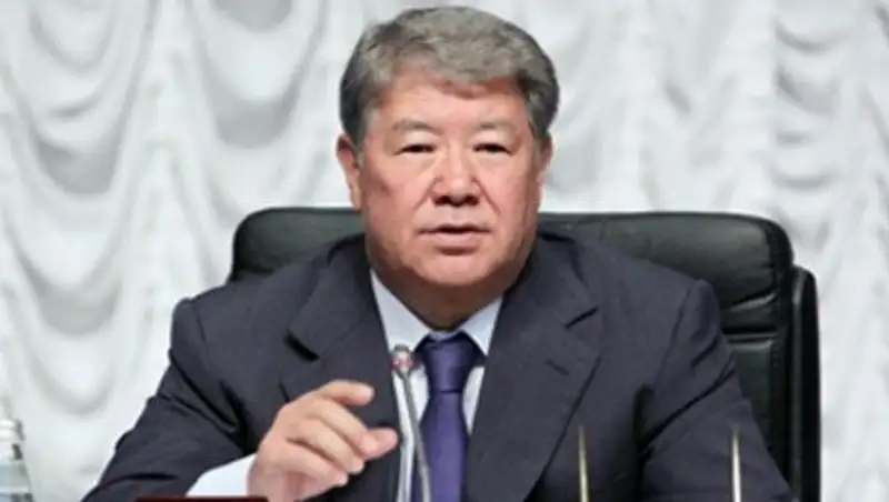 А.Есимов попросил Нацбанк решить проблему с дефицитом тенге