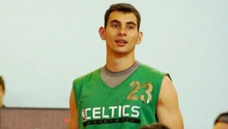 В СКО по делу об убийстве баскетболиста Нанаева судят пятерых